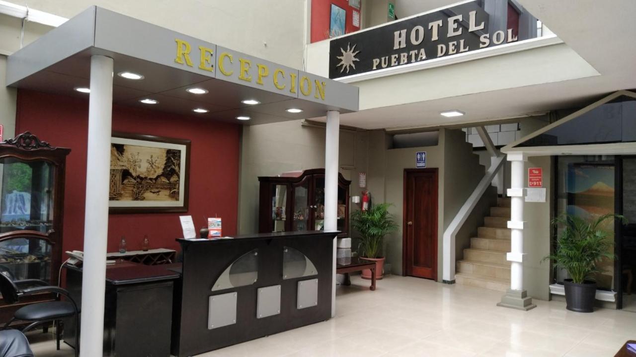 Hotel Puerta Del Sol Санто-Доминго-де-лос-Колорадос Экстерьер фото